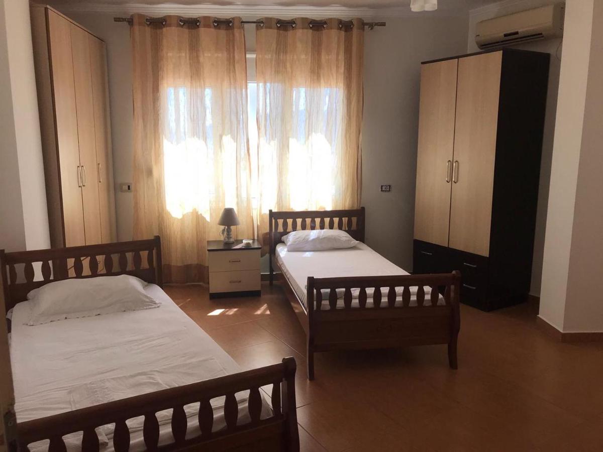 Agetina'S Apartaments Vlore Ngoại thất bức ảnh