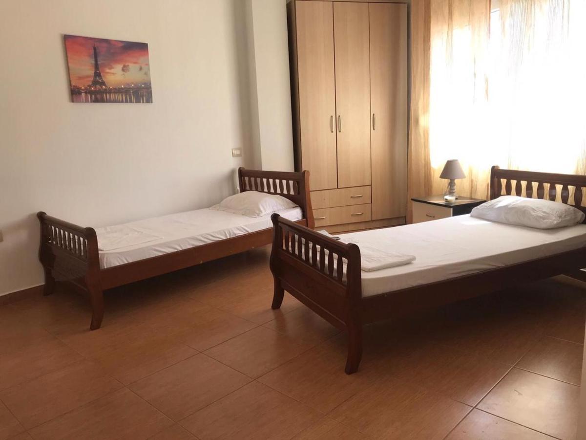 Agetina'S Apartaments Vlore Ngoại thất bức ảnh