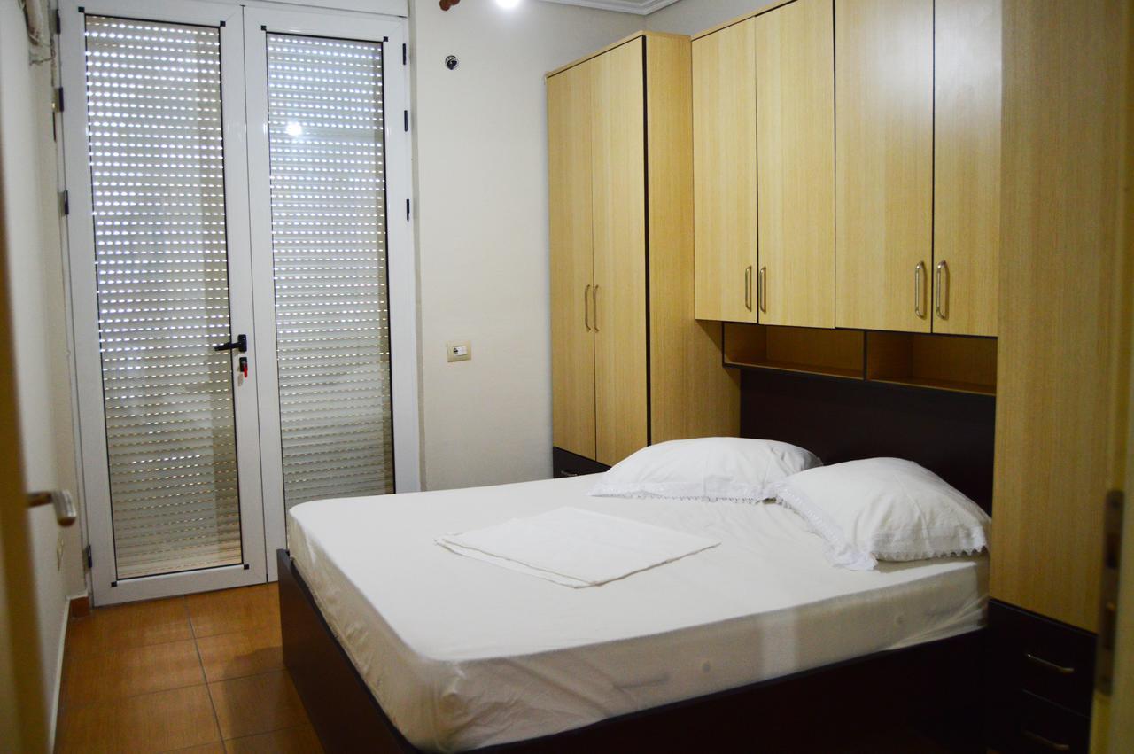 Agetina'S Apartaments Vlore Ngoại thất bức ảnh