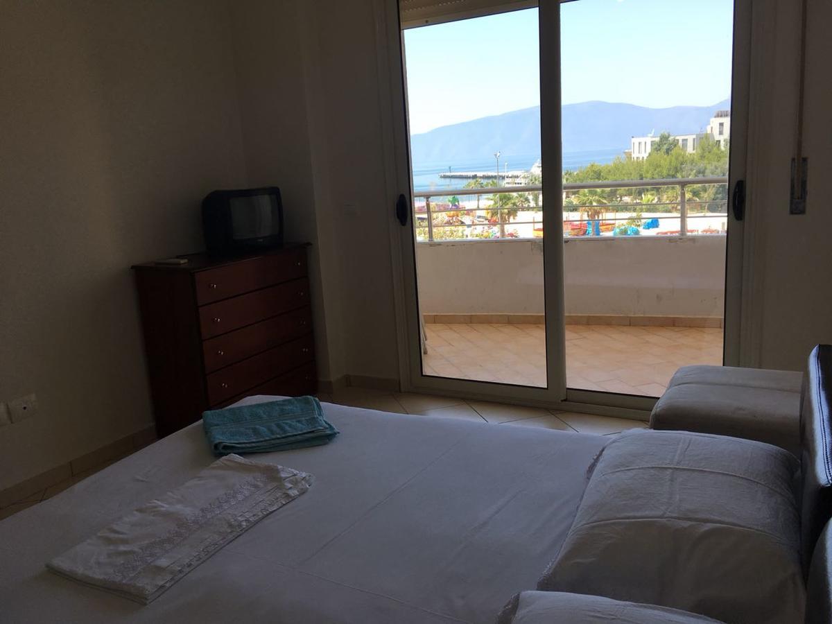 Agetina'S Apartaments Vlore Ngoại thất bức ảnh